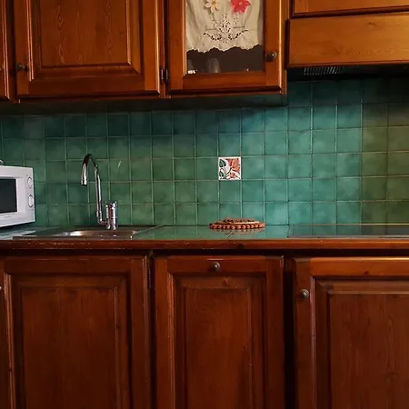 Aparthotel Maison Rosalp 3*