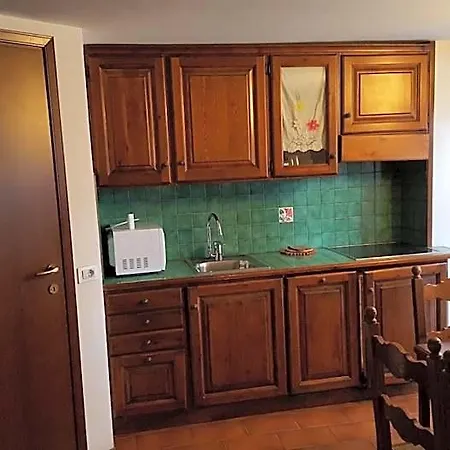 Ξενοδοχείο με διαμερίσματα Maison Rosalp 3*